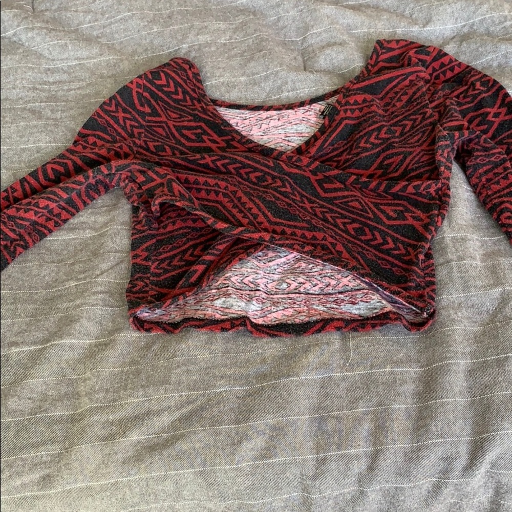 Crop top - Picture 3 of 3